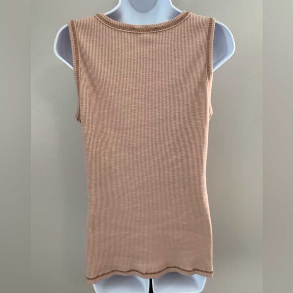 Doe & Rae Button-Front Ribbed Tank Top - Picture 2 of 16